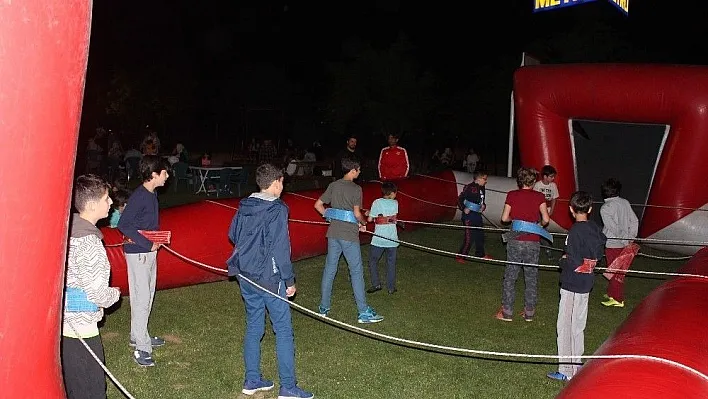 Çınar Kolejinde Ramazan Şenliği
