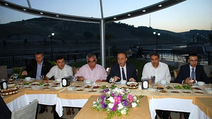 Vali Erin, İl Genel Meclis üyeleriyle iftarda buluştu
