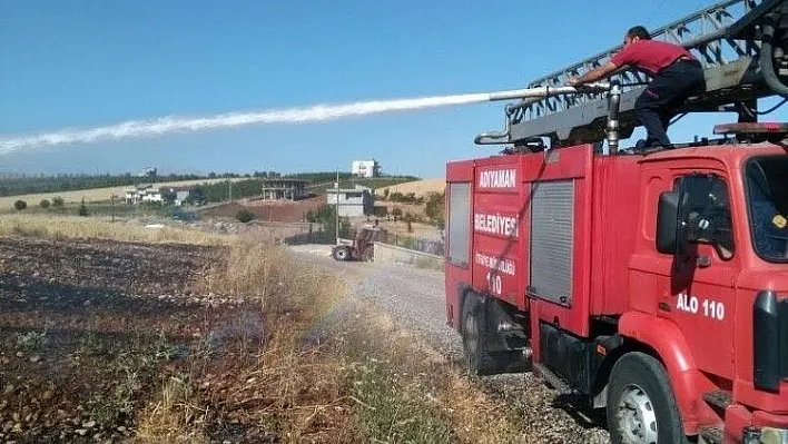 Adıyaman'da tarla yangını: 2 dönümlük buğday kül oldu
