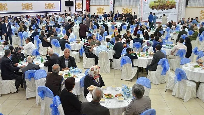 Şehit yakınları ve gaziler iftarda buluştu
