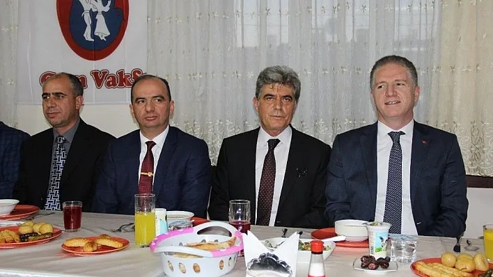 Sivas Cem Vakfı'ında birlik ve beraberlik iftarı
