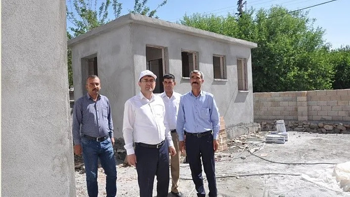 Kaymakam Gencer Üçgöz köyünde incelemelerde bulundu
