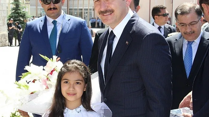 Soylu PKK'nın tehdidine gülüp geçti
