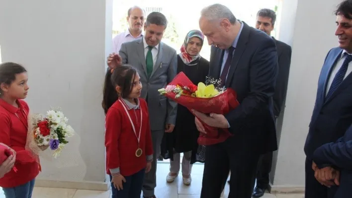 Malatya'da karne dağıtım töreni
