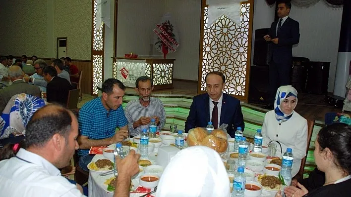 Şehit aileleri ve gaziler iftarda buluştu
