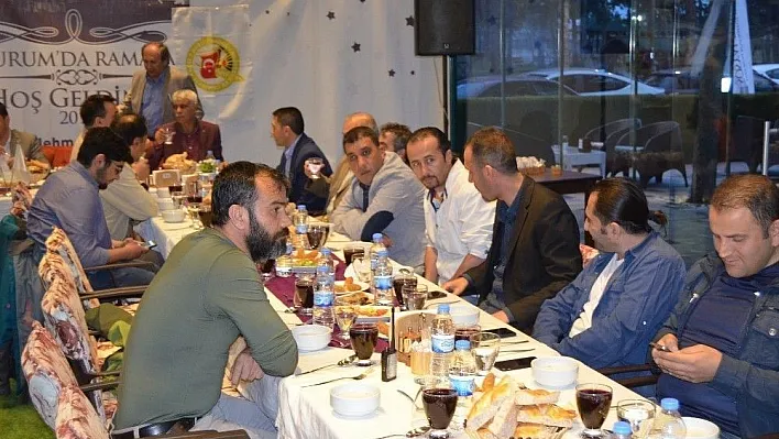 Gazeteciler iftarda buluştu
