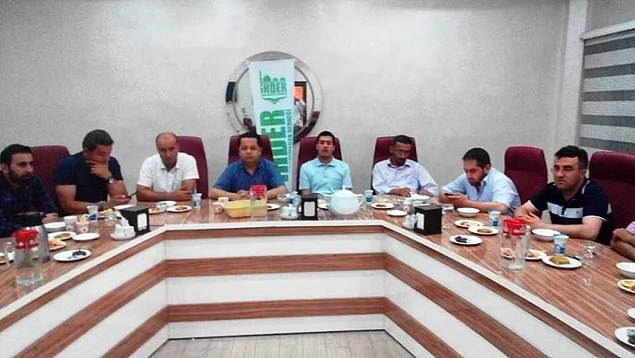 İmam Hatipliler iftarda buluştu
