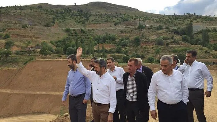 TBMM Başkanvekili Aydın ve milletvekilleri Çat Barajı tünelini inceledi
