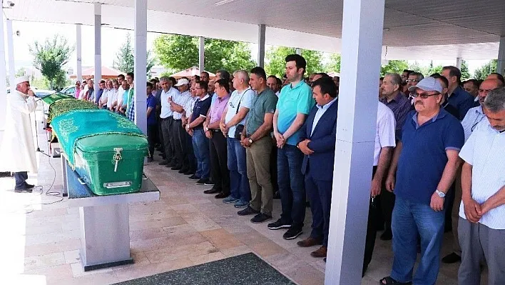 Aile hekimi kalp krizine yenik düştü
