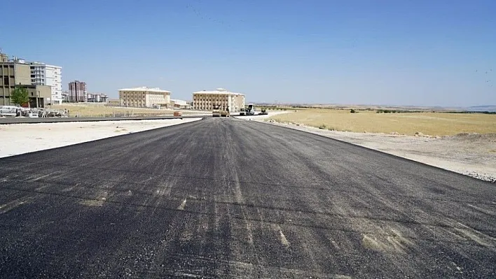 Karaali Köprüsü ile KSS Kavşağını bağlayan yeni yol asfaltlandı
