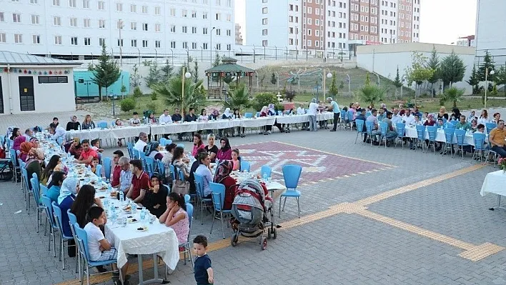 KYK Müdürlüğü şehit ailesiyle iftarda buluştu
