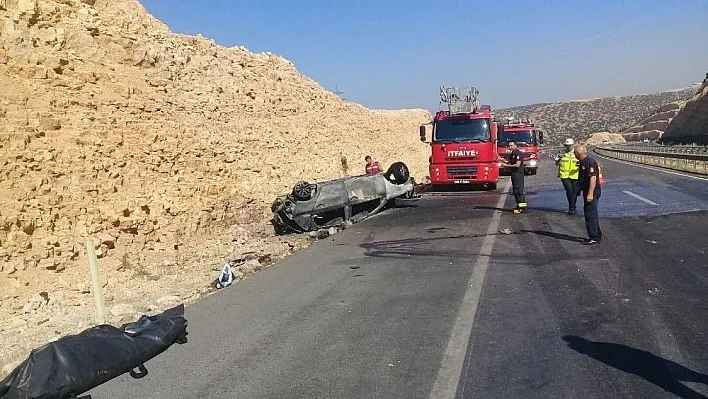 Kahramanmaraş'ta takla atan otomobil yandı: 1 ölü, 1 yaralı
