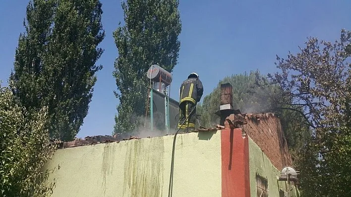 Malatya'da ev yangını