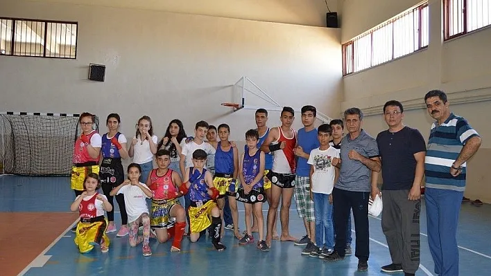 Muay Thai İl Seçmeleri Besni'de yapıldı
