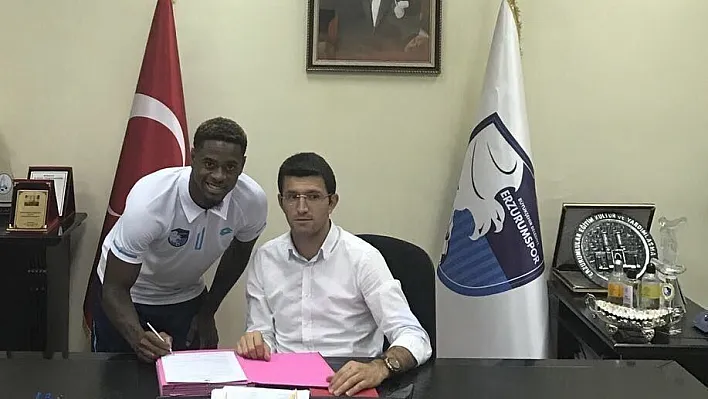 B.B. Erzurumspor,  Hollandalı Terell, Elazığspor'dan Ozan ile bir yıllık sözleşme imzalandı
