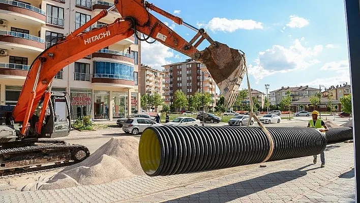 MASKİ Kömürtevzi'deki yağmursuyu hat sorununu çözdü
