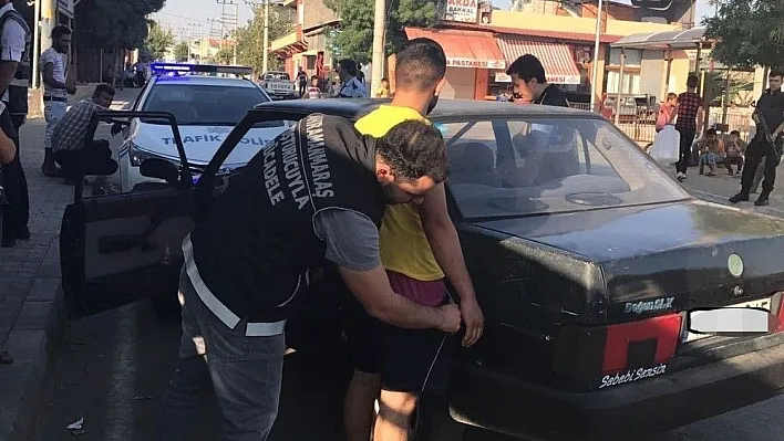 Şehirlerarası uyuşturucu şebekesine darbe
