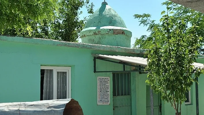 Şeyh Ali Baba Türbesi bakım ve onarım bekliyor
