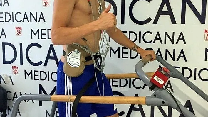 Sivasspor, Mert Hakan Yandaş'ı kadrosuna kattı
