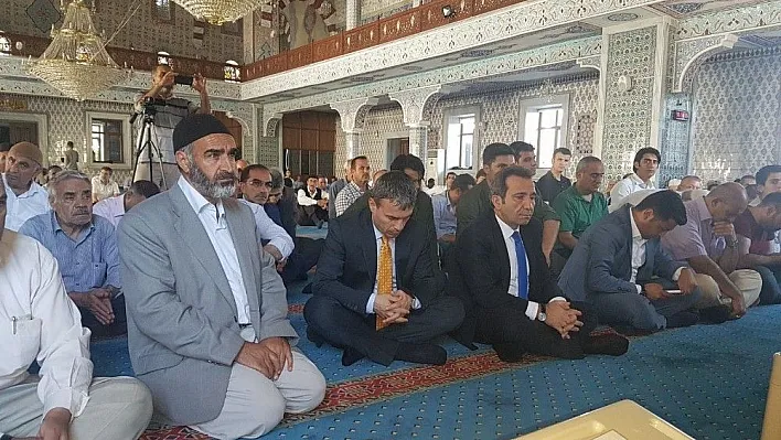 Bingöl'de 15 Temmuz şehitleri için mevlit okutuldu
