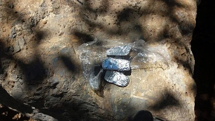 Kahramanmaraş'ta uyuşturucu satıcılarına baskın
