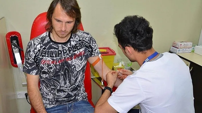 Sivasspor, Vitali Djakov'u kadrosuna kattı
