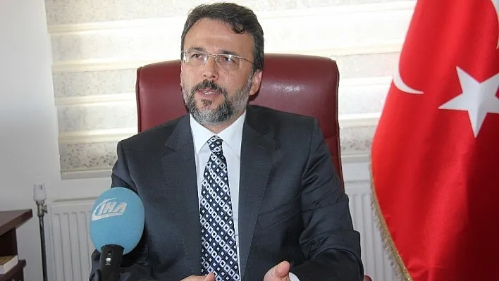 Bingöl Üniversitesi Rektör Yardımcısı Prof.Dr. Olgun: 'FETÖ gibi dini istismarcılara karşı insanlarımızı doğru dini bilgiyle donatmalıyız'
