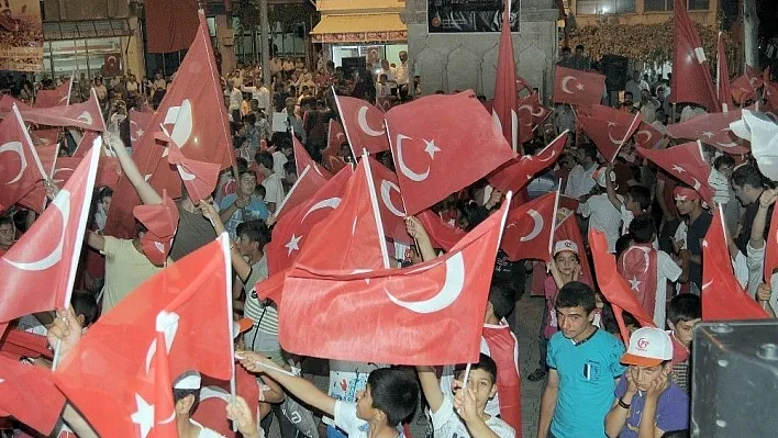 Çelikhan'da 15 Temmuz şehitleri anıldı
