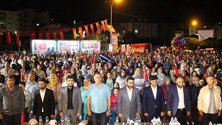Oltu ve Pasinler'de'15 Temmuz Demokrasi ve Milli Birlik Günü' etkinlikleri
