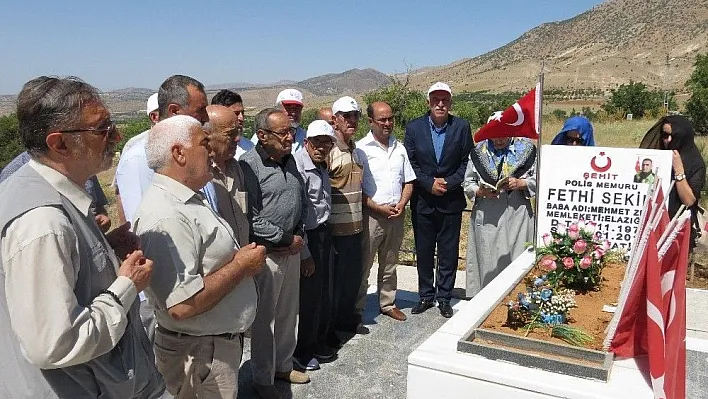 Huzurevi sakinleri Şehit Sekin'in kabrini ziyaret etti