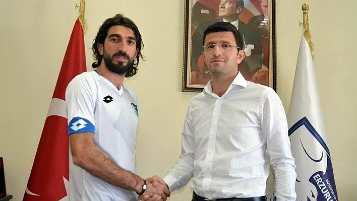 BB Erzurumspor Burhan Eşer'i transfer etti
