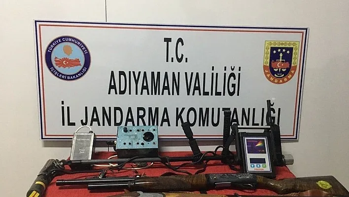 Kaçak kazı yapanlar suçüstü yakalandı
