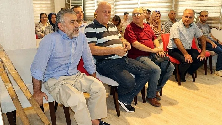 Engelliler 'ayrımcılığa' karşı toplandı
