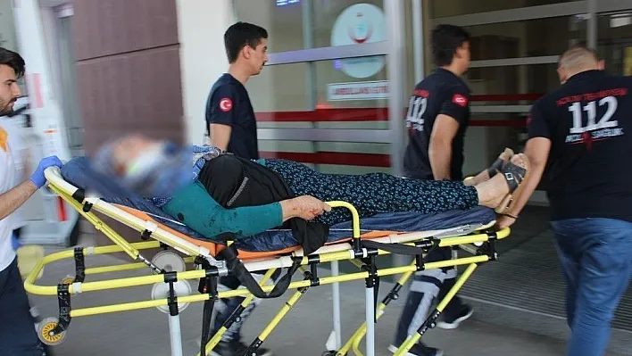 Motosikletten düşen kadın yaralandı

