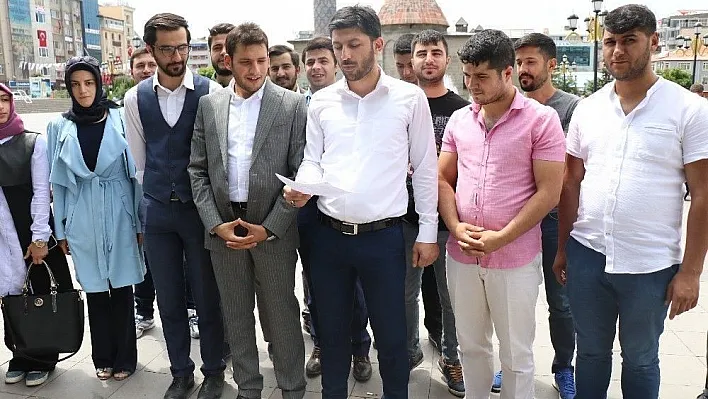 AK Gençlikten İsrail'e kınama bildirisi
