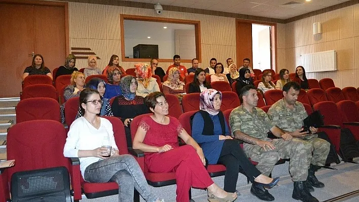 Aziziye Sosyal Hizmet Merkezinde eğitim atağı
