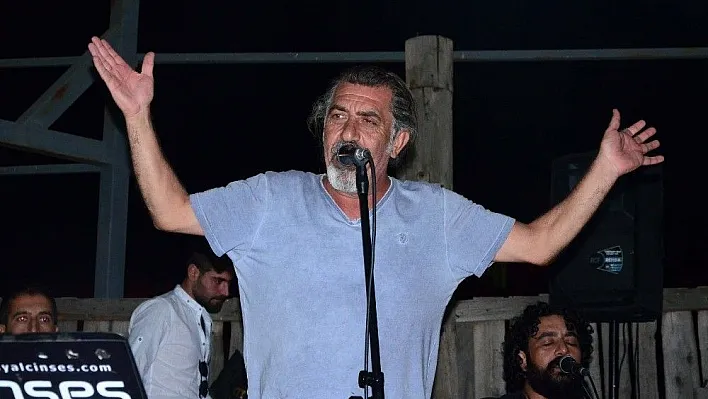 Sanatçı Cevdet Bağca, Ovacık'ta konser verdi