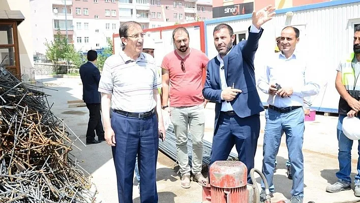 Başkan Bulutlar, ikinci kültür merkezi inşaatını yerde inceledi
