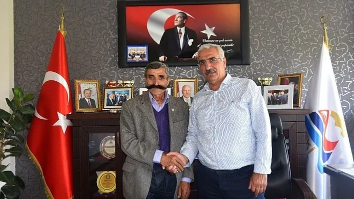Muhtarlardan Başkan Sekmen'e teşekkür
