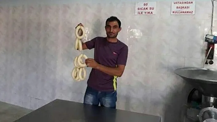 Erzincan tulumundan sucuk yaptılar
