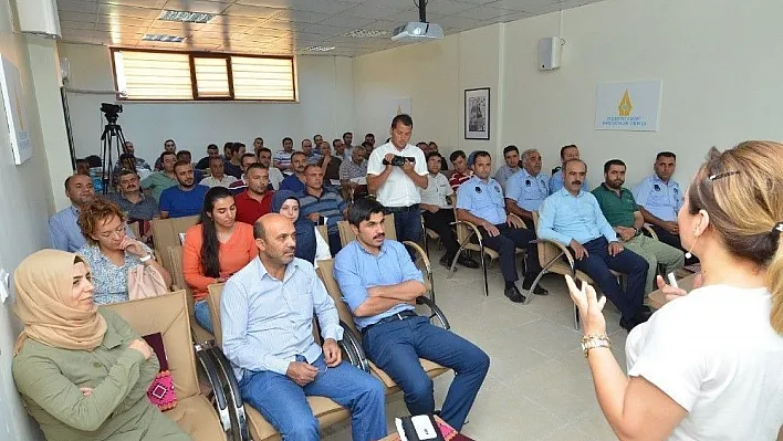 Yeşilyurt Belediyesi personellerine ilk yardım eğitimi
