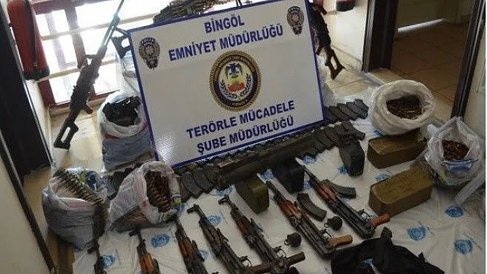 Bingöl'de DEAŞ operasyonu: Cephanelik gibi araç ele geçirildi

