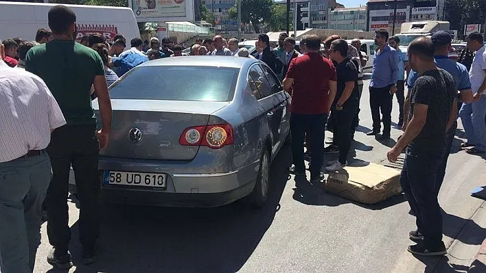 Malatya'da otomobilin çarptığı bir kişi yaralandı
