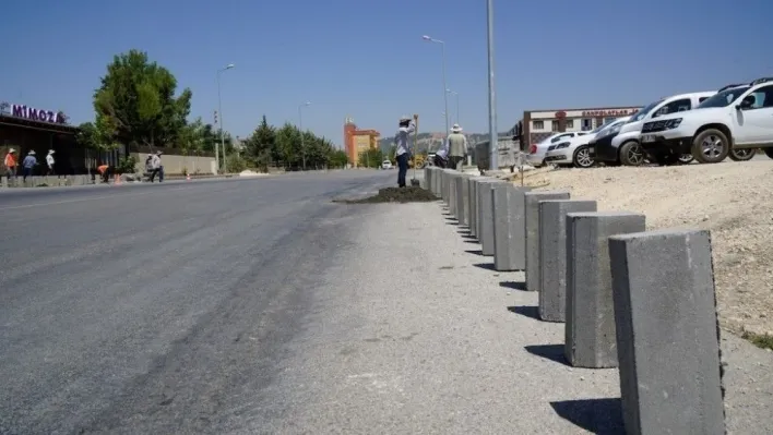 Petrol Caddesinde kaldırım çalışması tamamlandı
