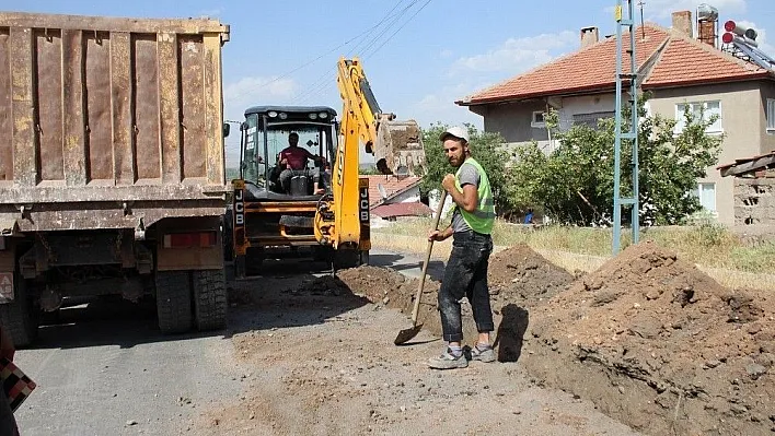 Gemerek'te doğalgaz çalışmaları sürüyor
