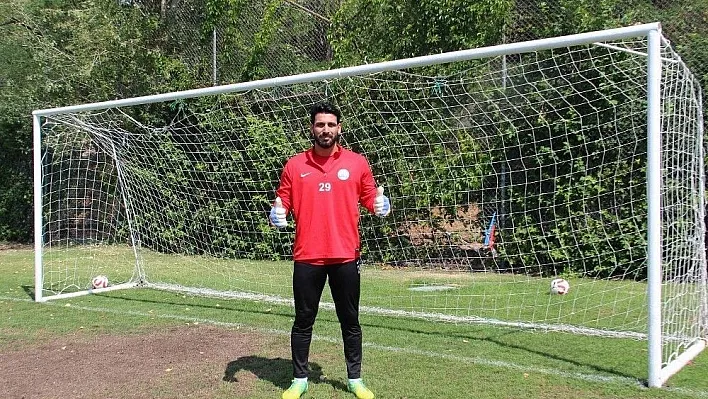 Sivas Belediyespor'da transfer çalışmaları sürüyor

