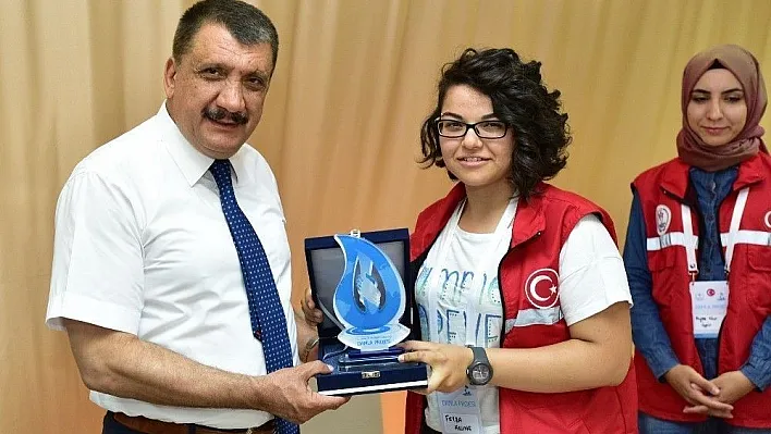 Battalgazi Belediye Başkanı Gürkan gençlerle bir araya geldi
