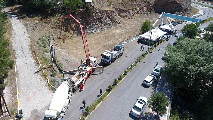 Korunan tarih dönüşen şehirde yeni bir konut projesi daha
