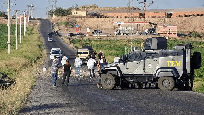Sur'da yola tuzaklanan patlayıcı infilak etti
