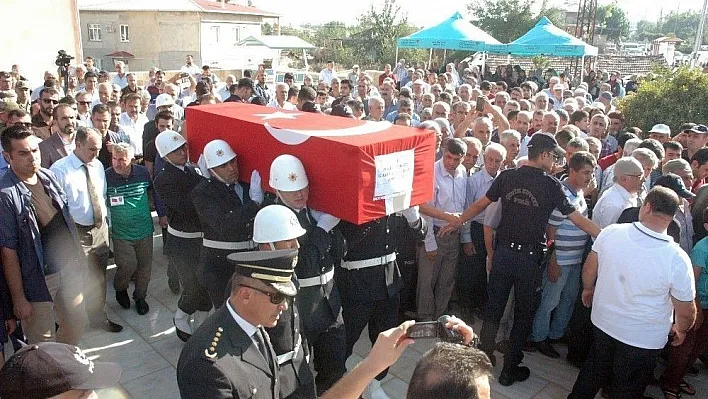 Şehit polis Kahramanmaraş'ta son yolculuğuna uğurlandı
